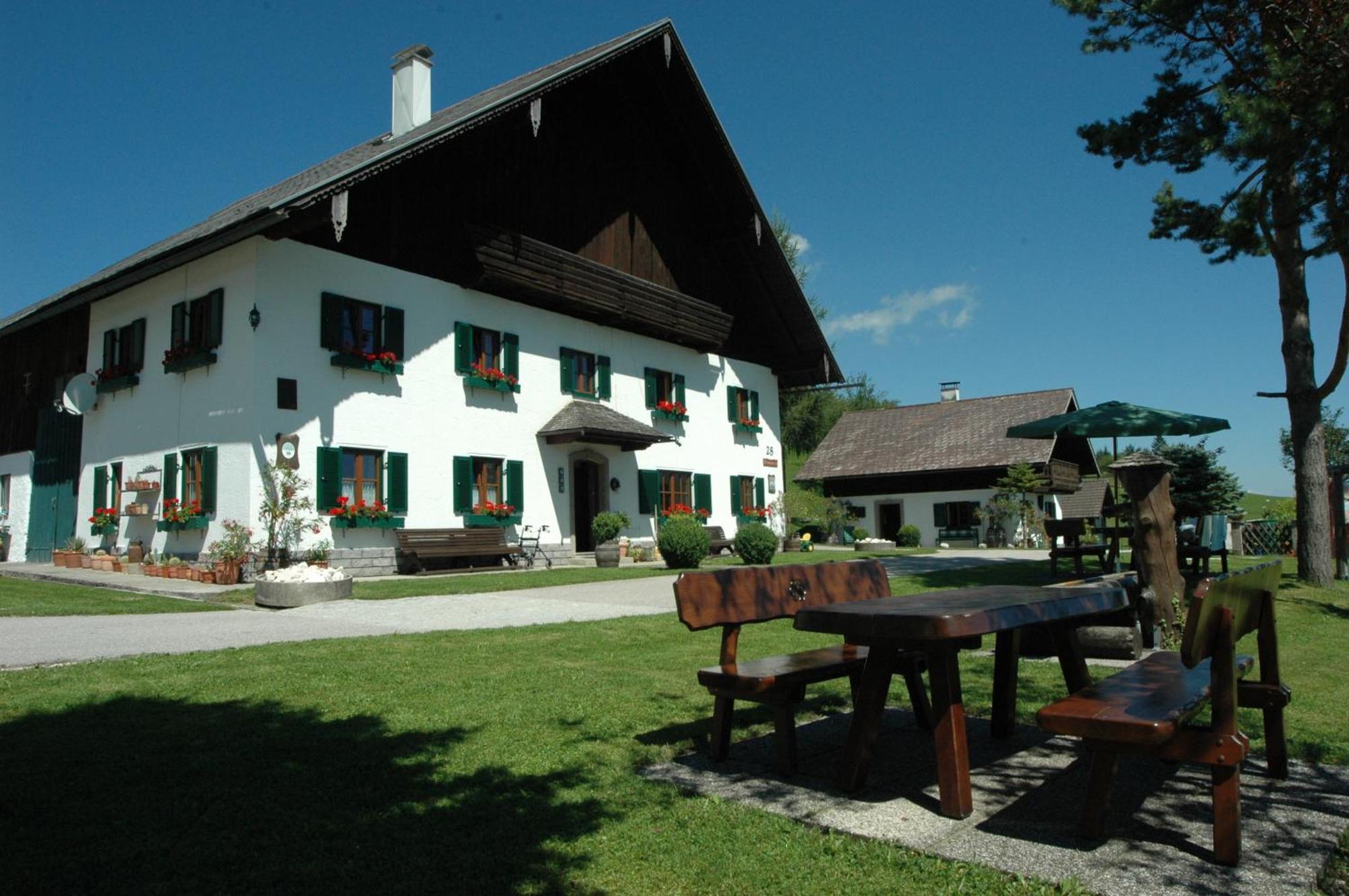 Ferienhof Margarethengut Unterach am Attersee Exterior photo